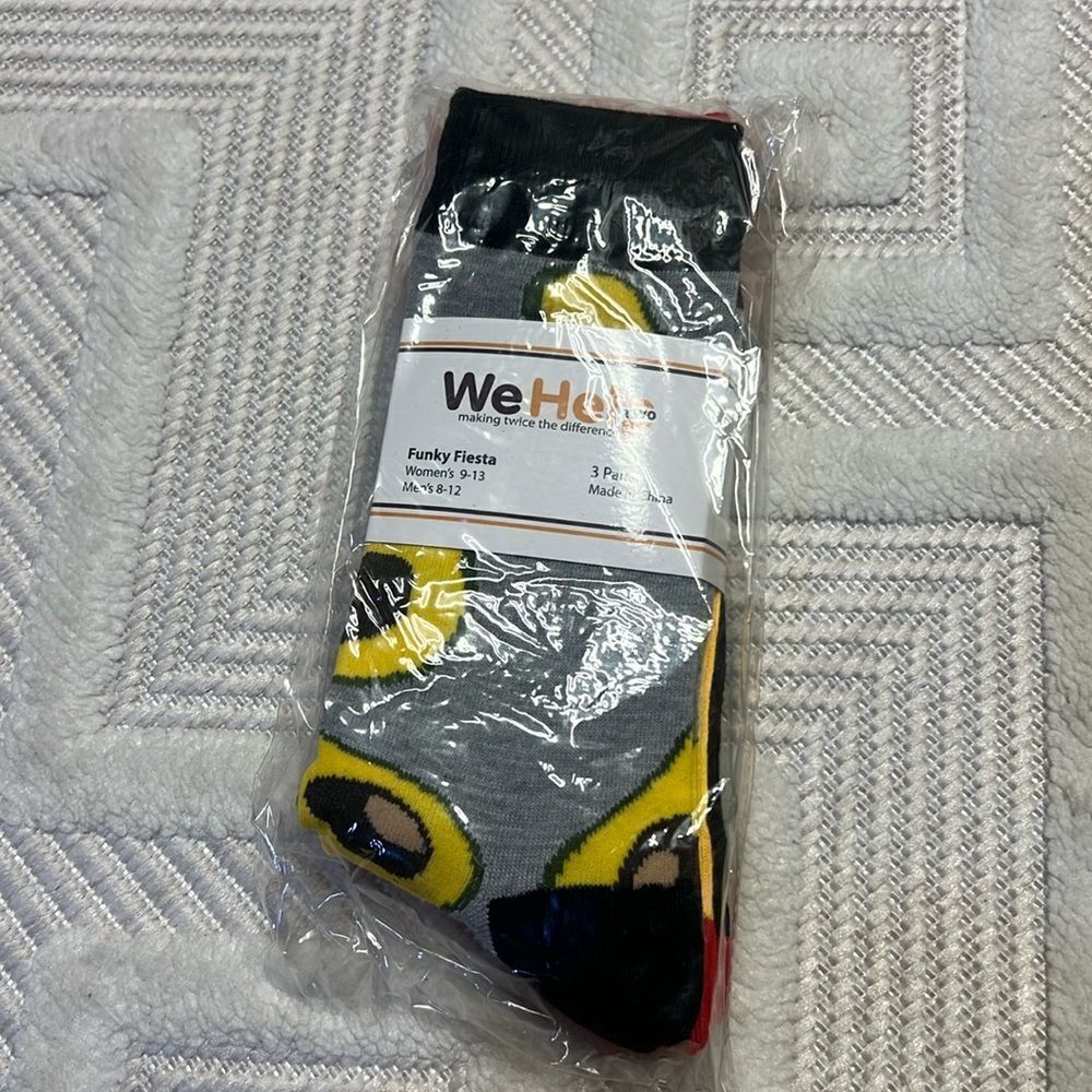 WE HELP - Funky Fiesta Socks - Avocado / Chilis / Tacos